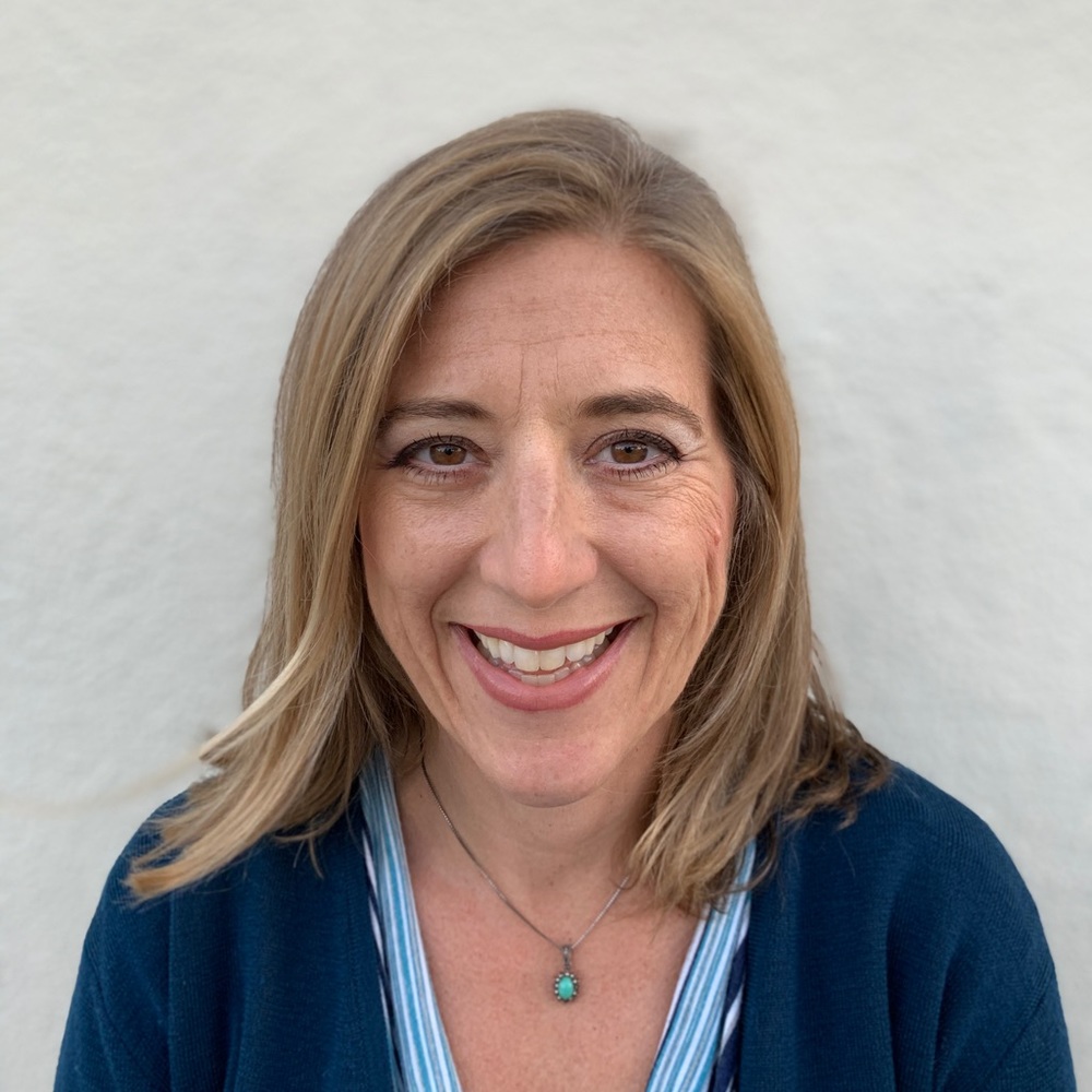 Meet your Posher, Devorie